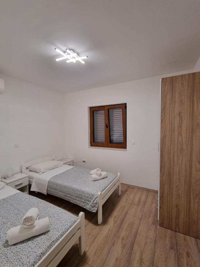 Apartman Petra Zadar Bagian luar foto